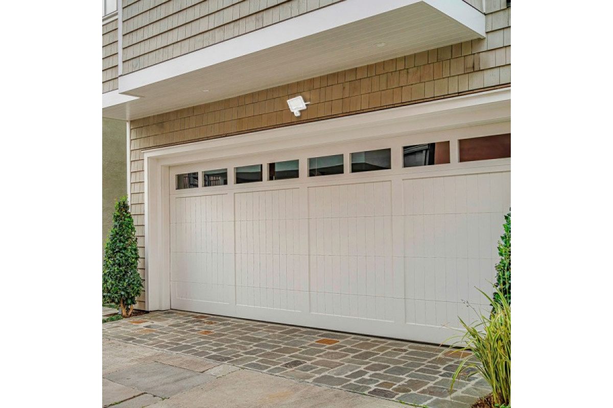 LED прожектор VIDEX F2e 30W 5000K з датчиком руху та освітленості (VL-F2e305W-S)