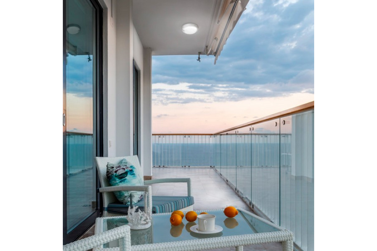 LED светильник с датчиком ИК IP54 круглый VIDEX 12W 5000K сенсорный белый (VL-BHR-125W-SP)