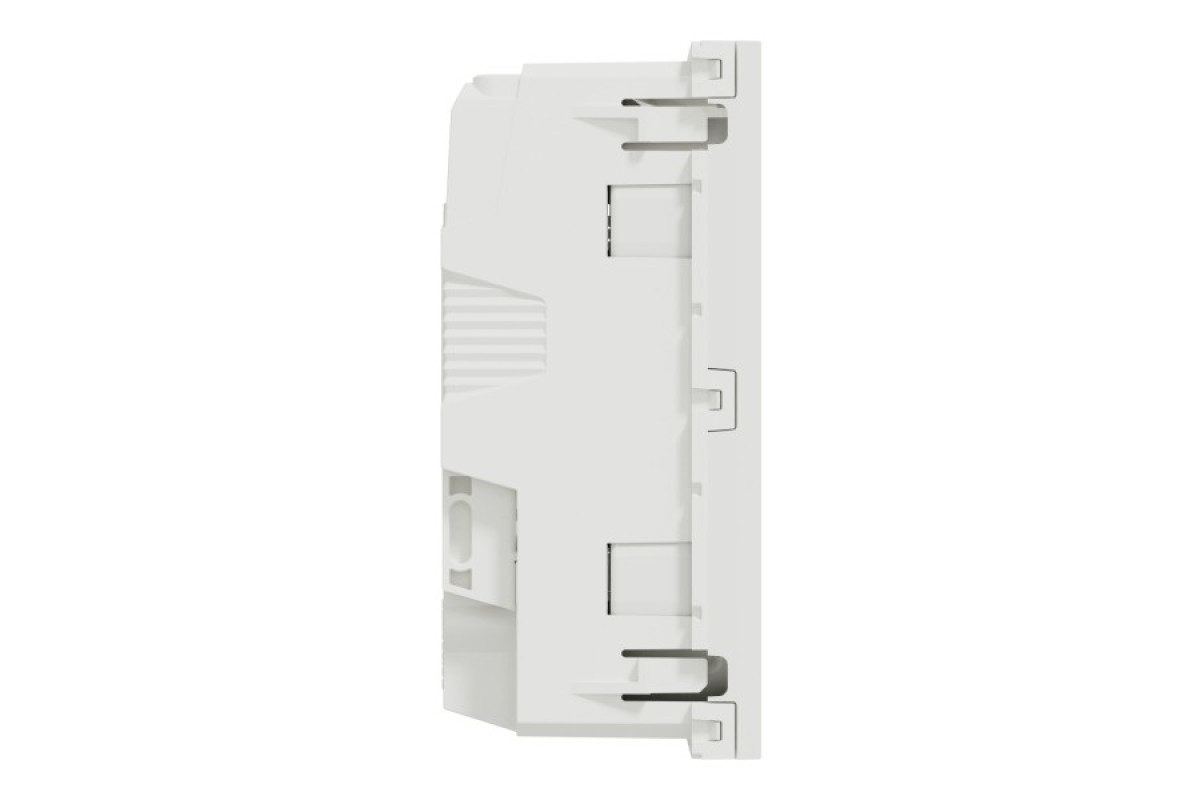 Подвійна розетка 45° зі шторками, з заземленням, біла (NU306718A)