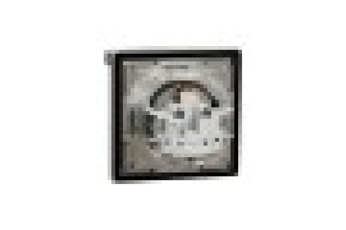 Розетка IP44 з кришкою, з заземленням, з захисними шторками, Алюміній Asfora (EPH3100361)