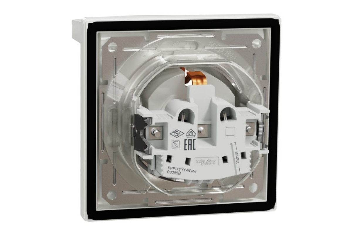 Розетка IP44 з кришкою, з заземленням, з захисними шторками, Біла Asfora (EPH3100321)