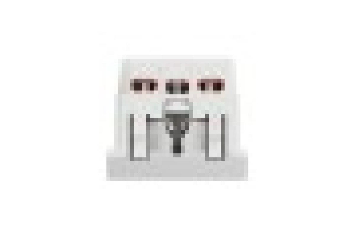 Розетка з з/к зі шторками 16А гвинтові зажими алюм (NU303730)