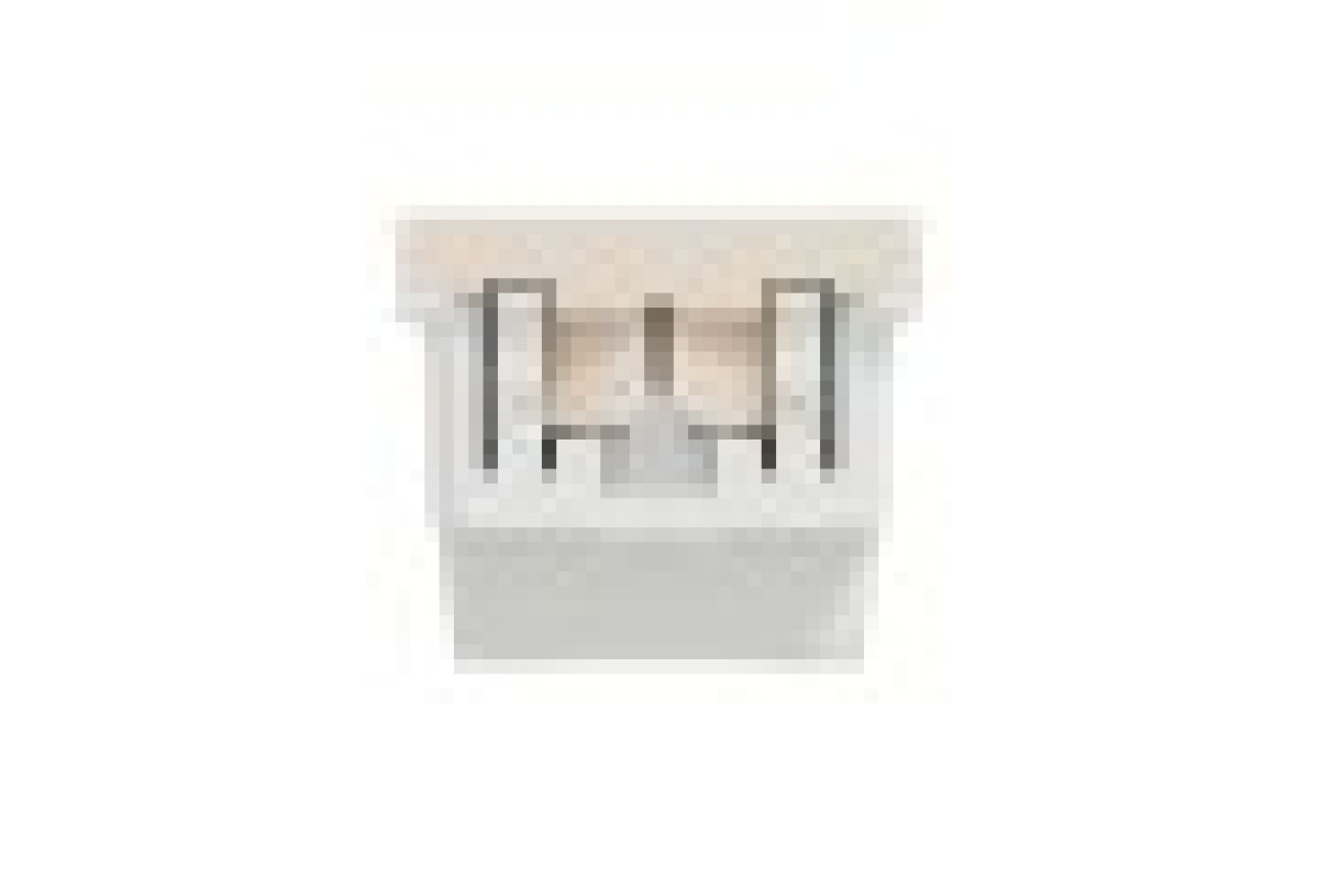 Розетка з заземленням без шторок 16А гвинтовий зажим бежевий (NU303644)