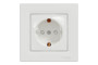 Розетка з заземленням з захисними шторками Біла Asfora (EPH2900221)