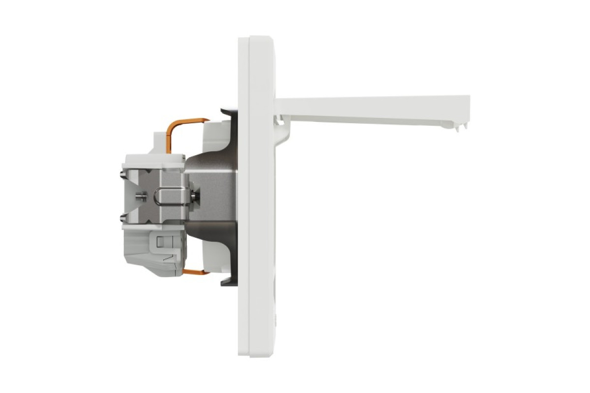 Розетка з кришкою, з заземленням Біла Asfora (EPH3100121)