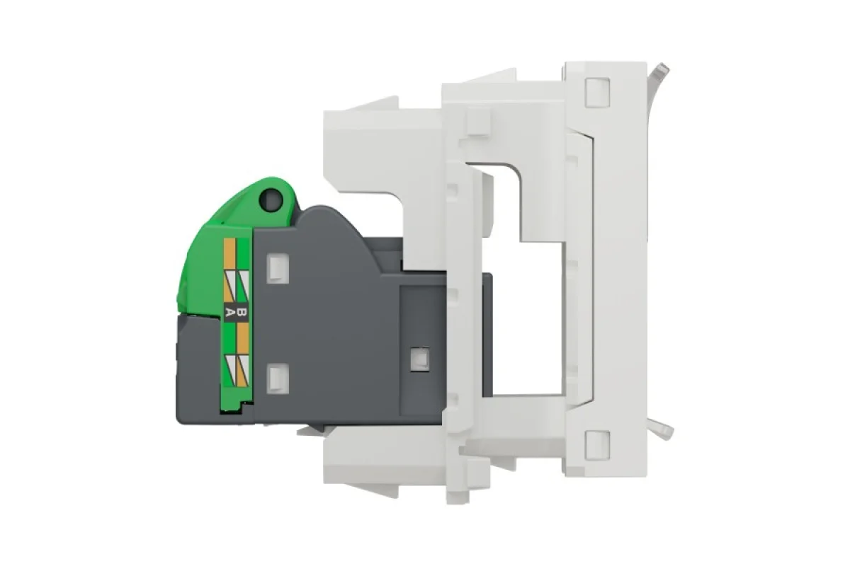 Розетка компьютерная RJ45, одинарная, категория 5 UTP, модуль 1, белый (NU341018)